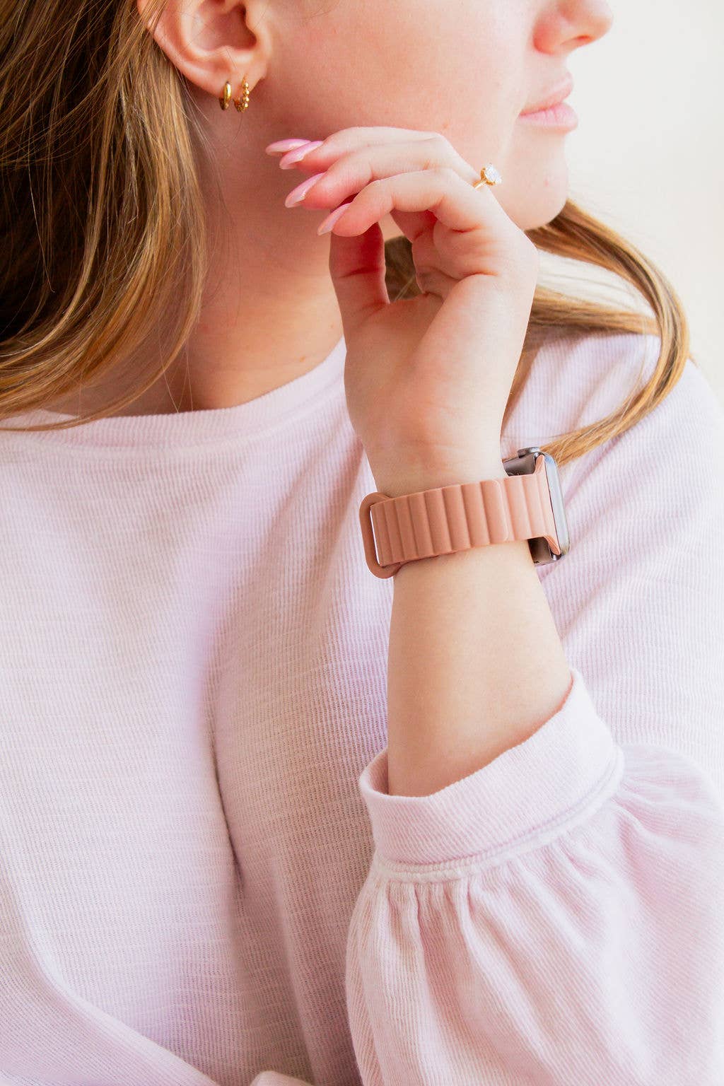 Blushing Apricot Magnetic Loop Watch Band