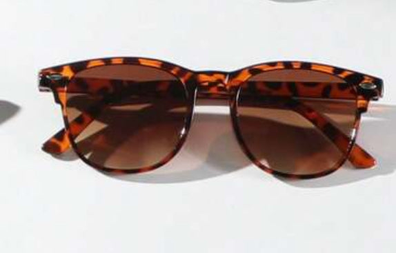 Trendy Oval Sunnies Sunglasses