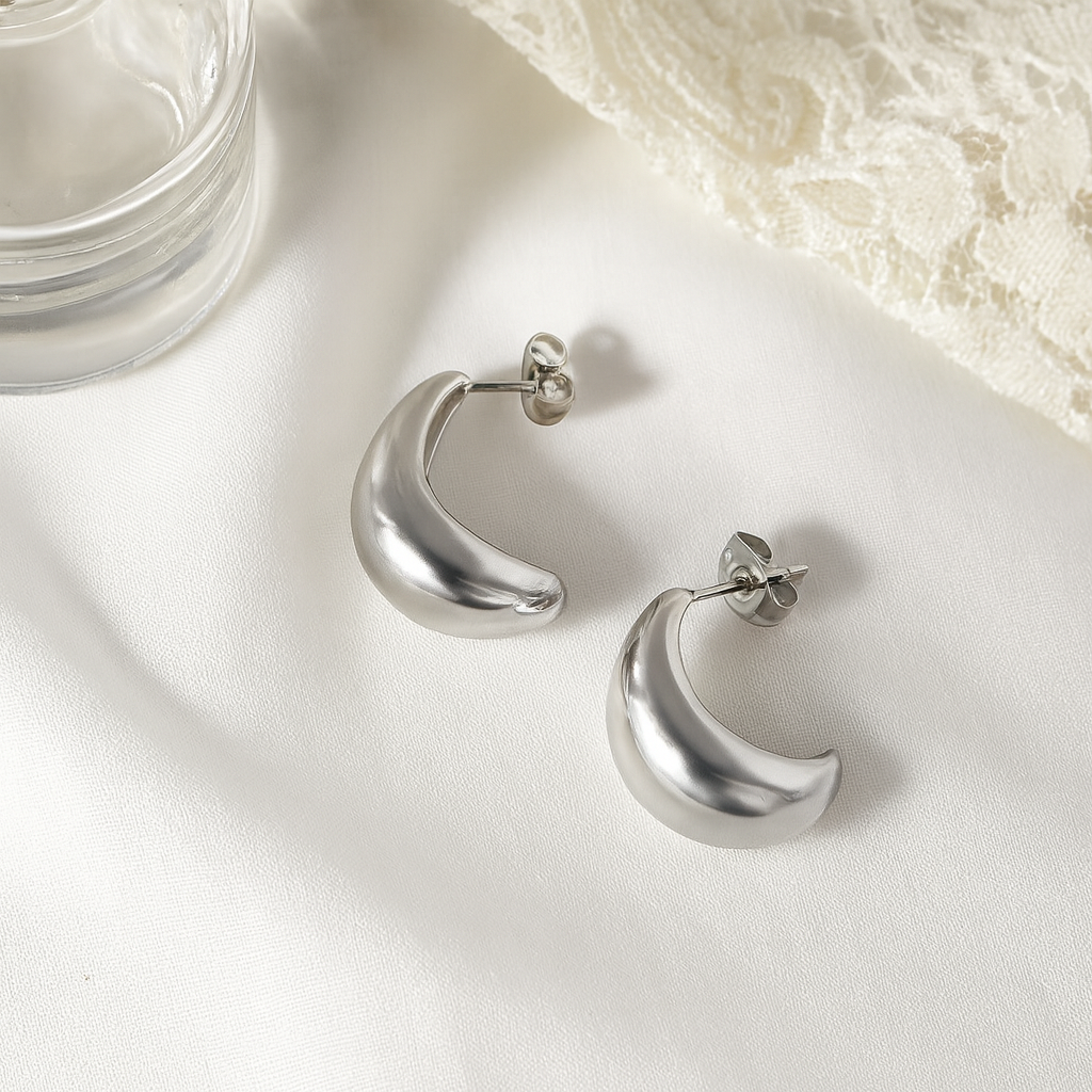 Crescent Hoops