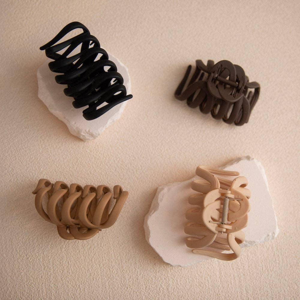 Extra Large Matte Claw Clip - Camel