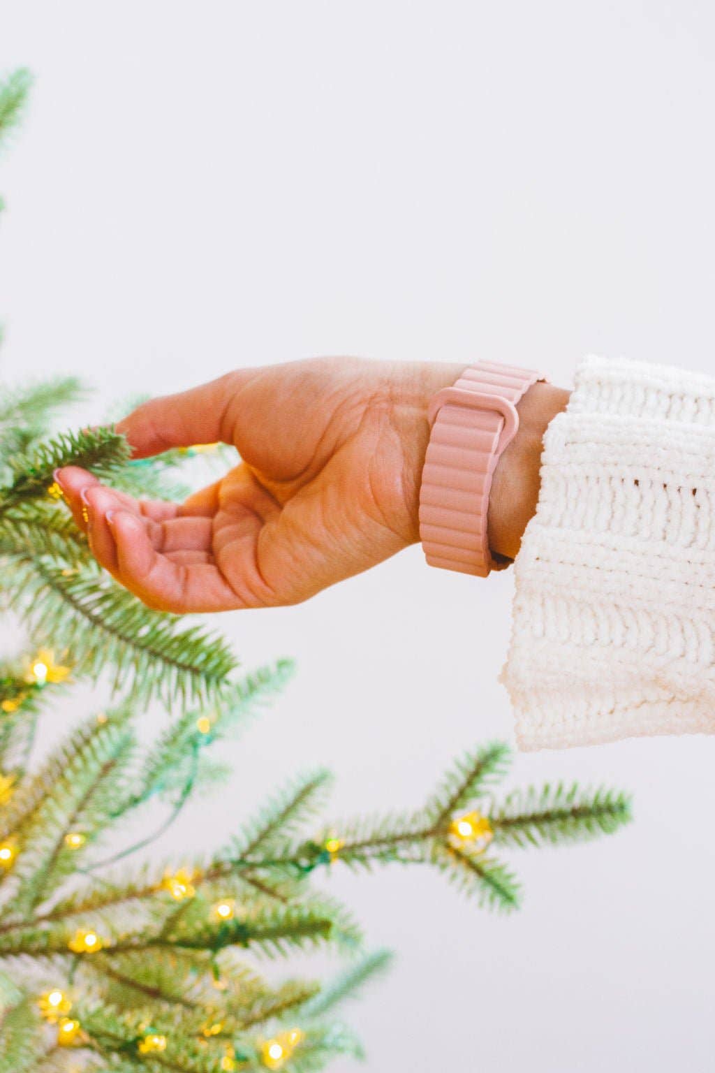 Blushing Apricot Magnetic Loop Watch Band