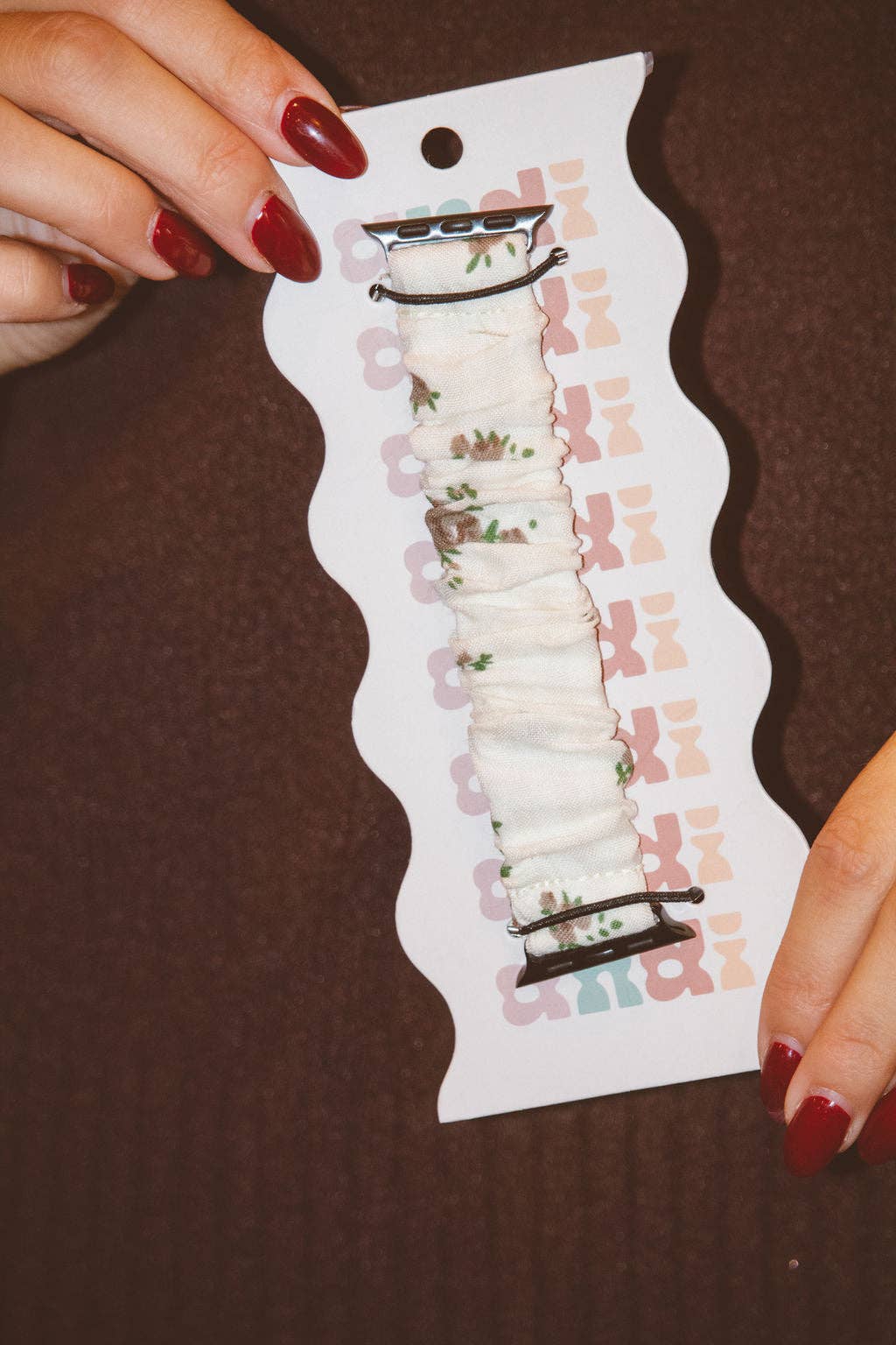 Neutral Floral Scrunchie Apple Watchband