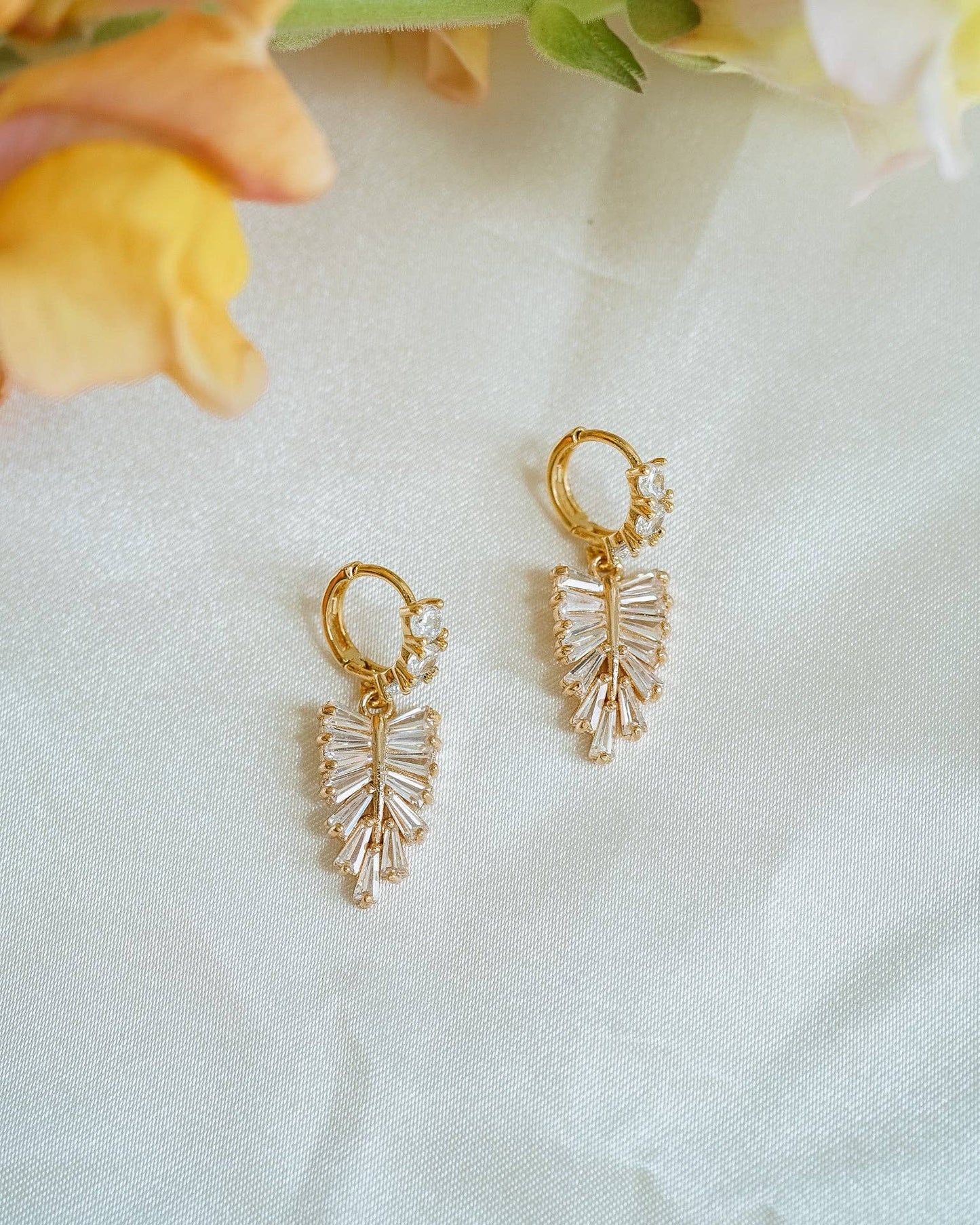 Beverly Leaf Earrings - Bridal
