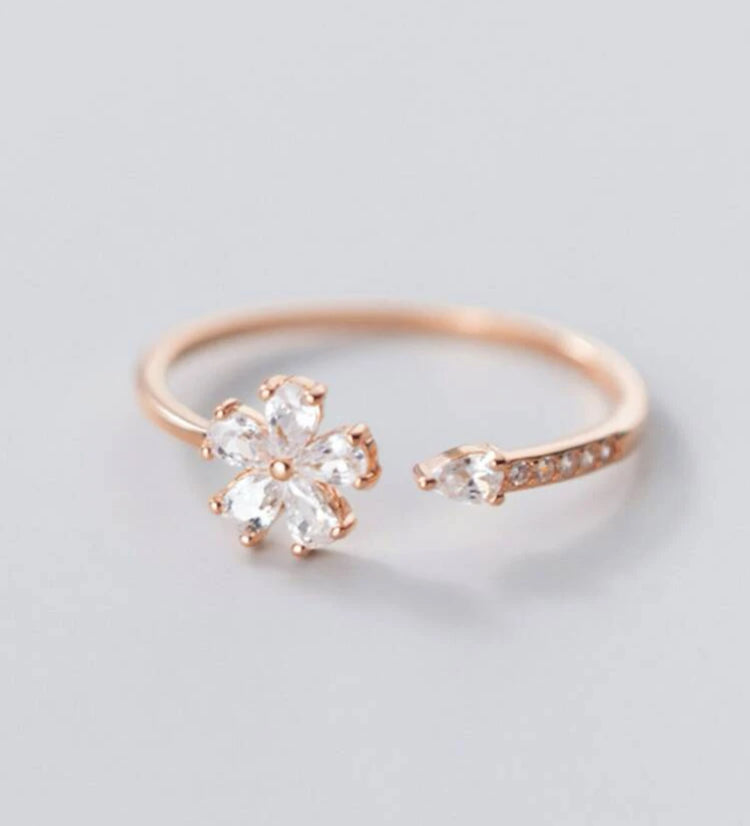 Delicate Crystal Flower Adjustable Ring