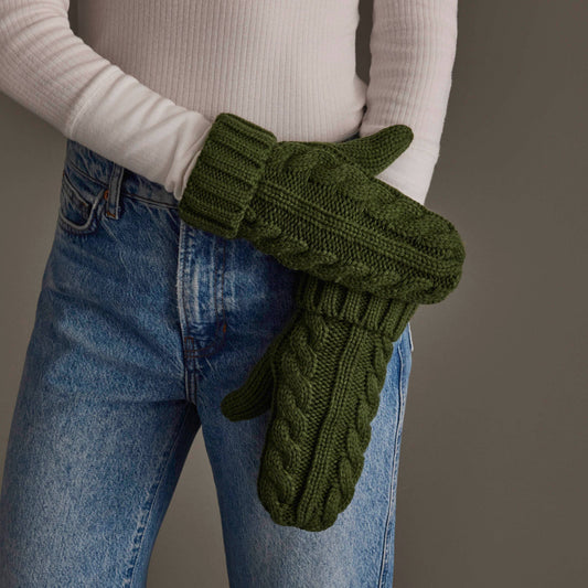 Dk. Green Cable Knit Design Mittens