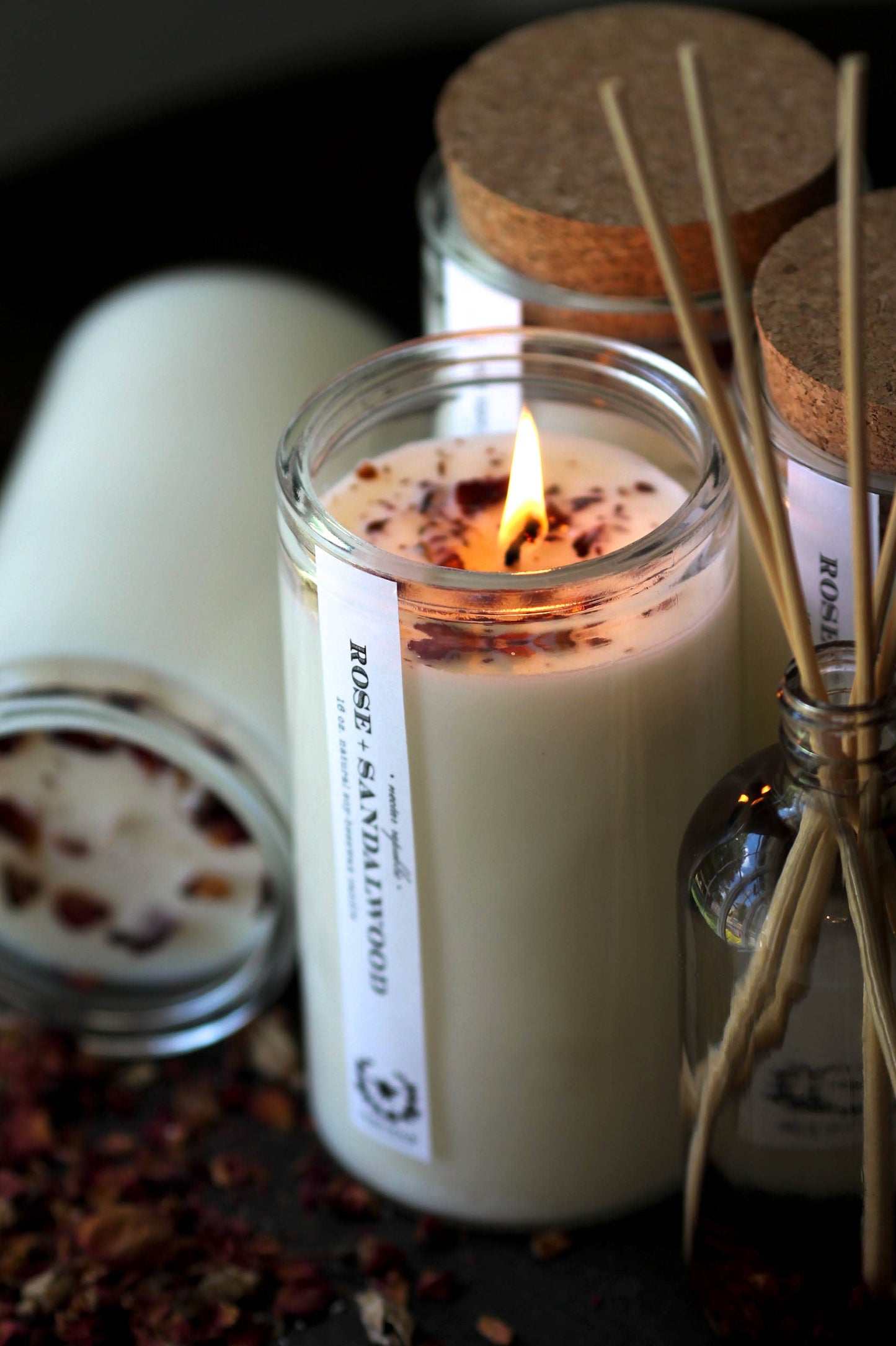 Rose Sandalwood : Apothecary Candle ( Grounding )