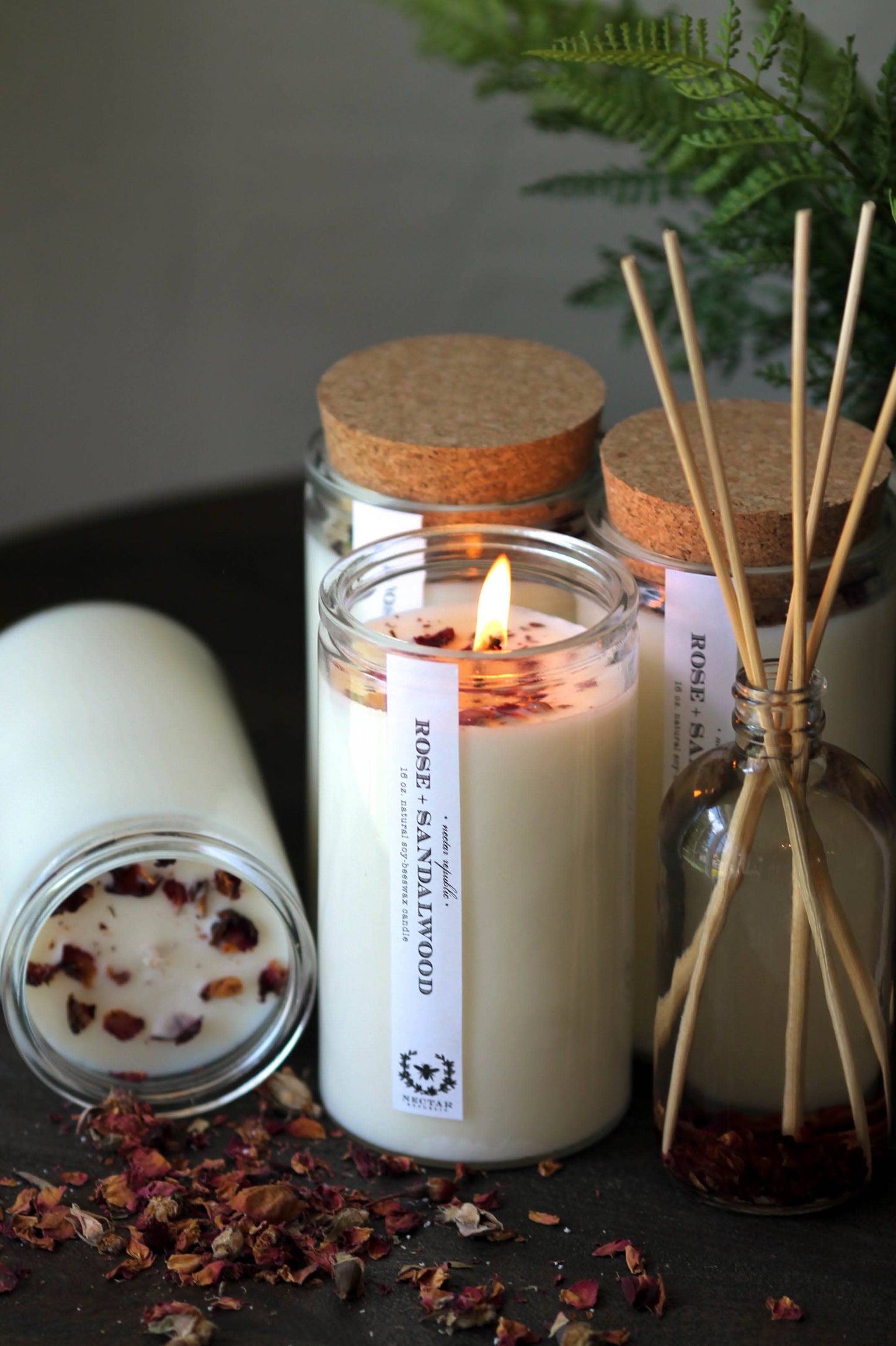 Rose Sandalwood : Apothecary Candle ( Grounding )