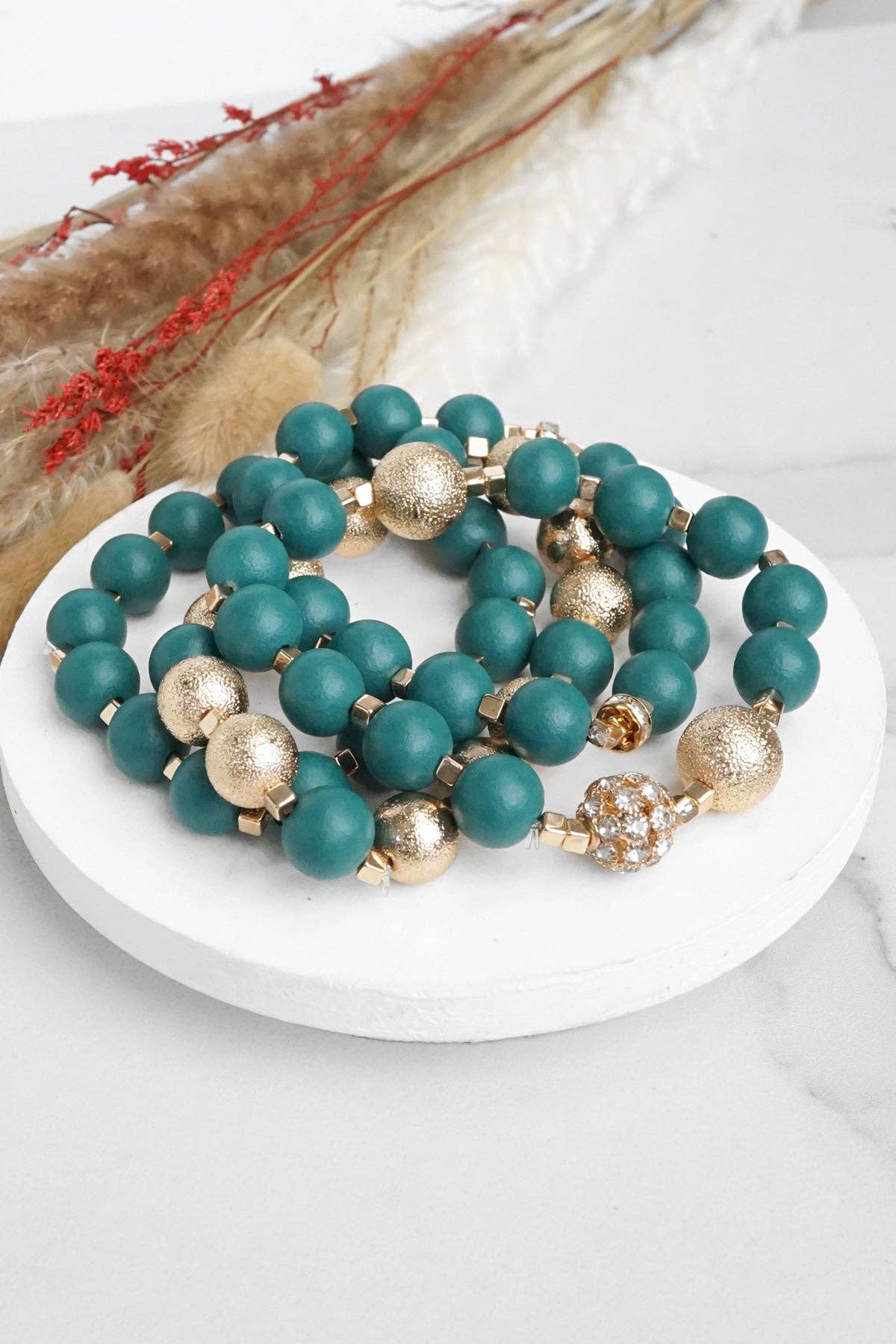 Individual x1 Beaded Wooden Turquoise Bracelet