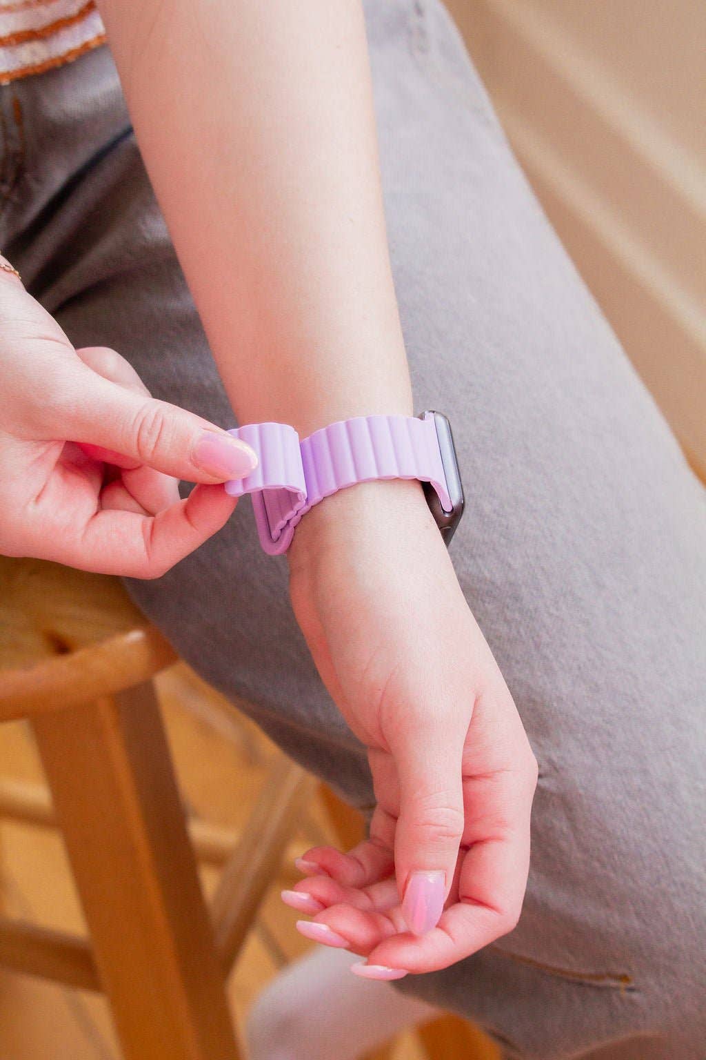 Lavender Magnetic Loop Watch Band