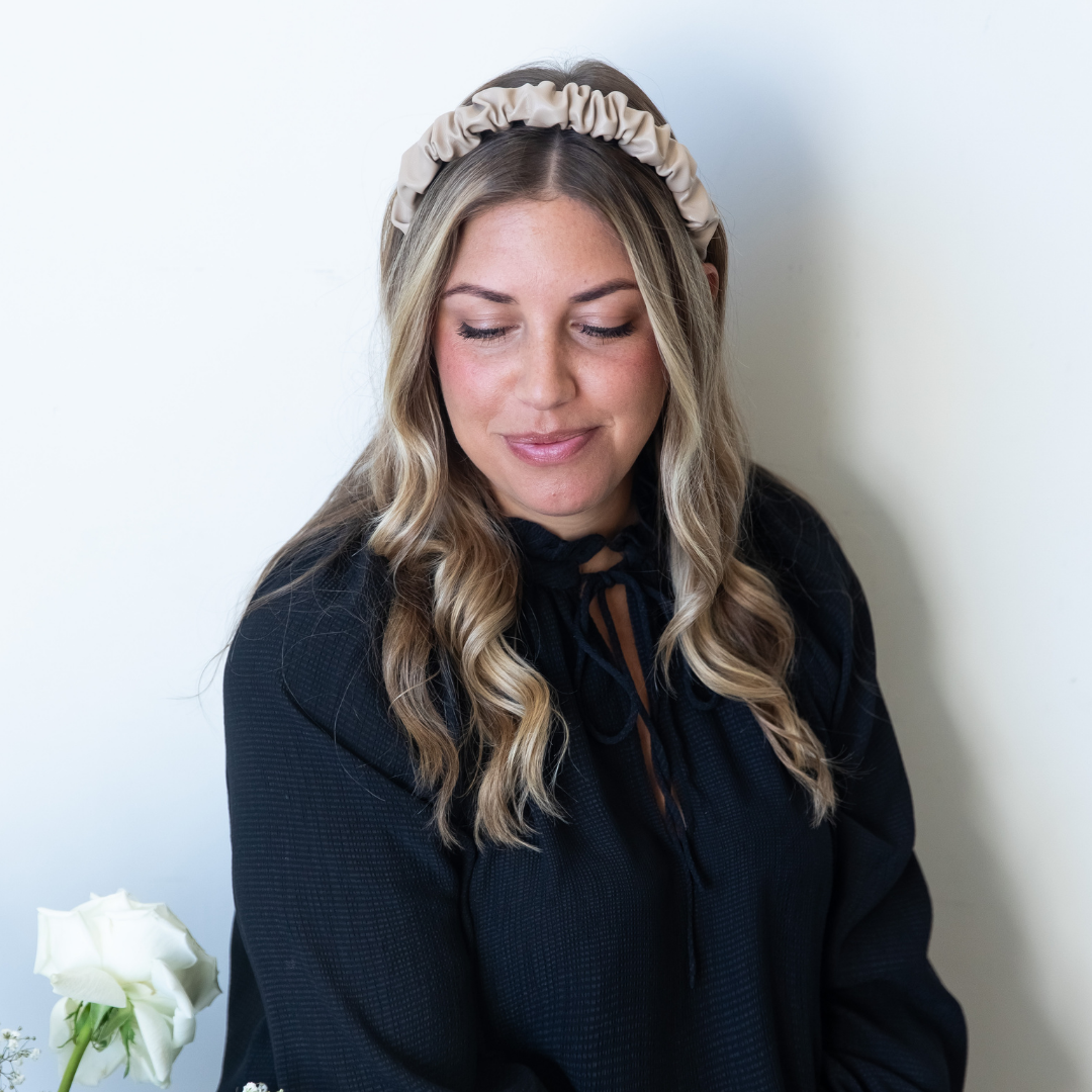 Scrunch Headband - Faux Leather Beige