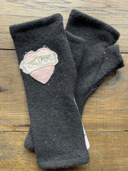 Hand Stitched Fingerless Gloves - Blk/Pink Love