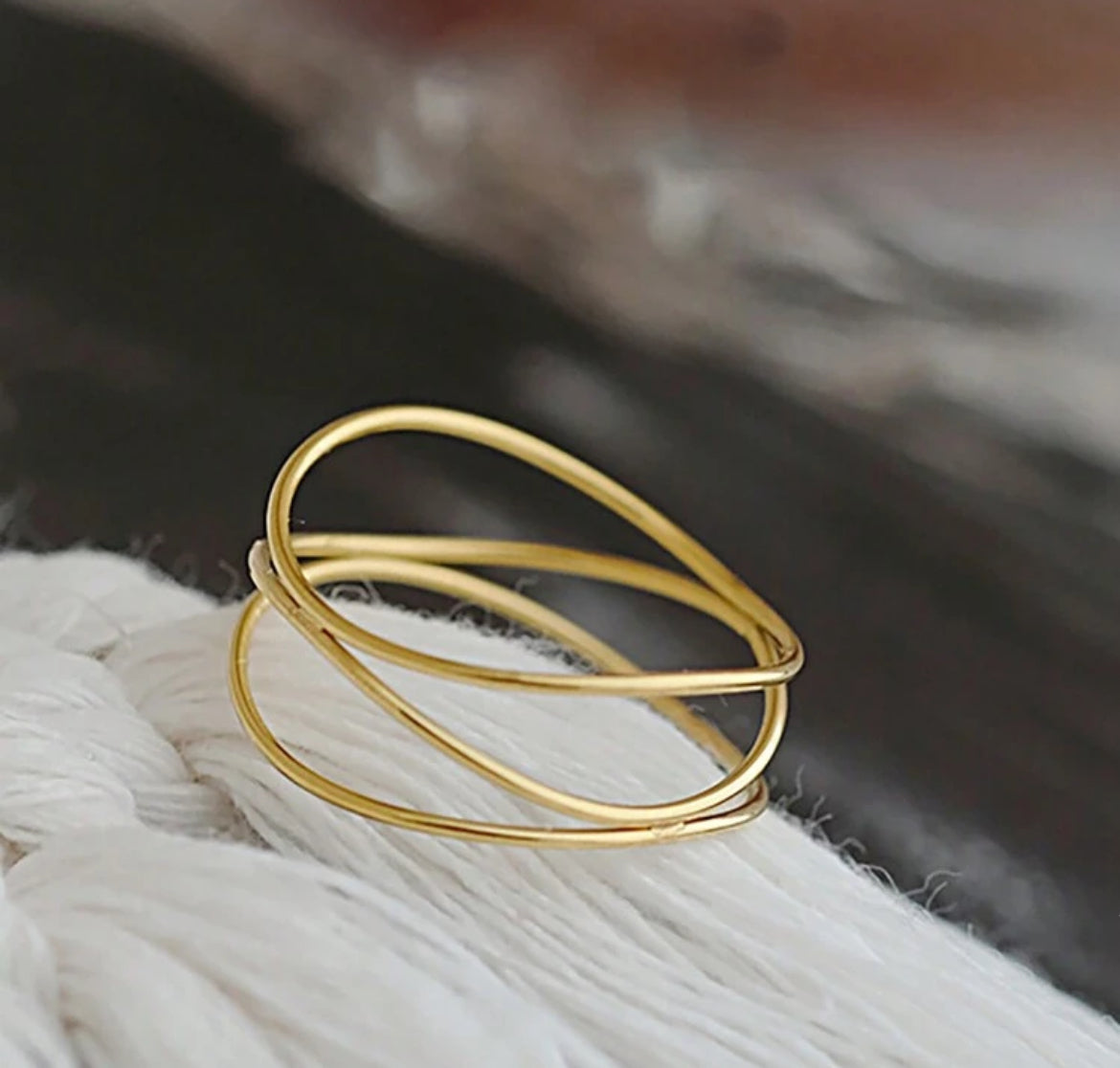 Thin Interweave Ring - Gold