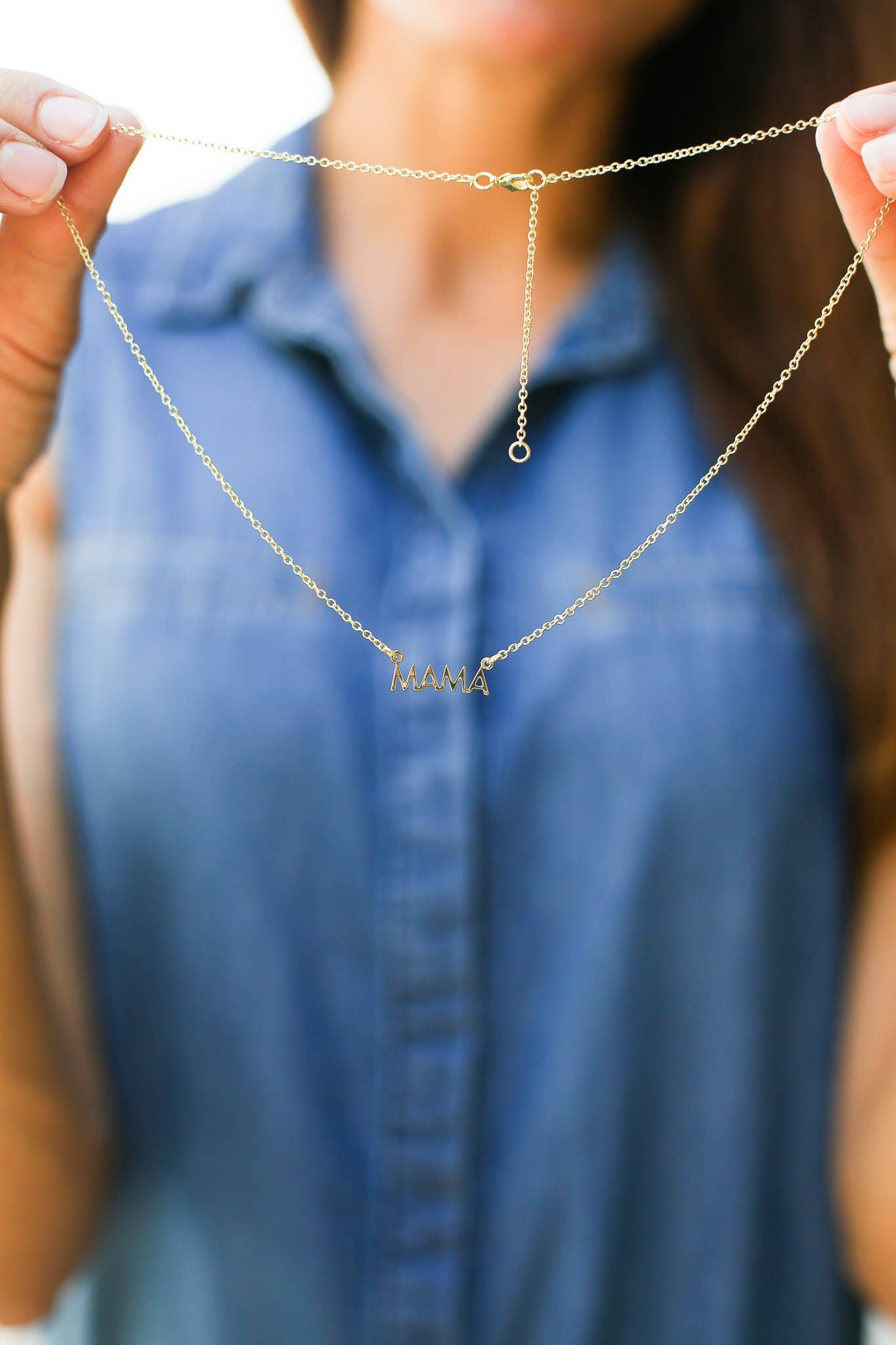 Friend/Family Necklace + Card/env - MAMA (amazing MAMA)