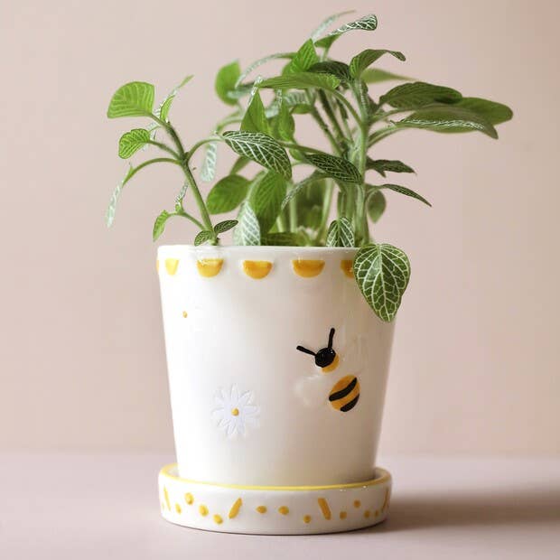 Small Bee Ceramic Planter and Tray, H11cm