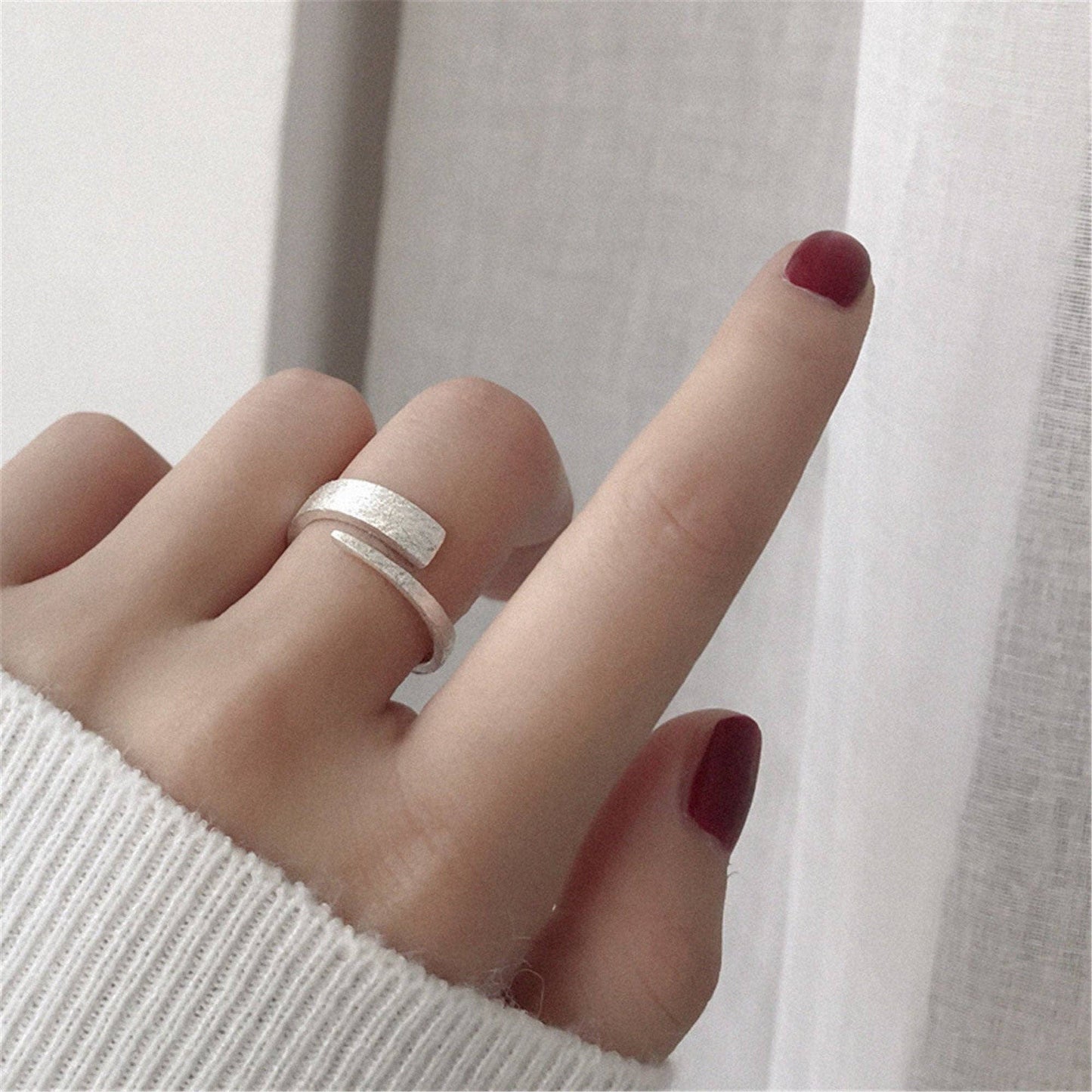 Niche Stackable Band Ring in 925 Sterling Silver