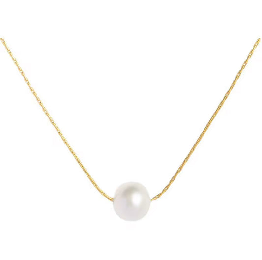 Timeless Pearl Pendant Necklace