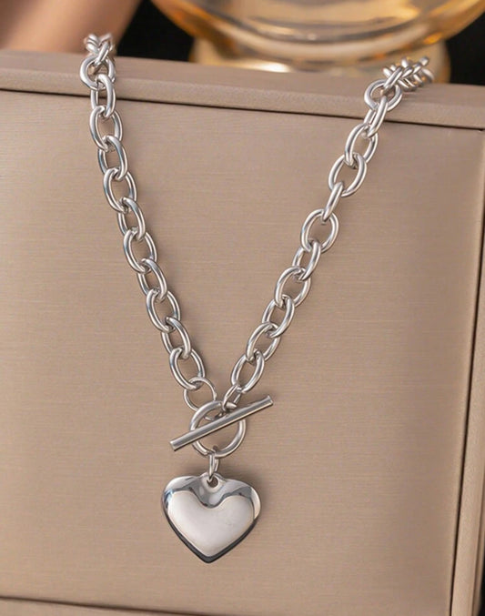 Stainless Steel Chunky T-Bar Toggle Heart Chain Necklace