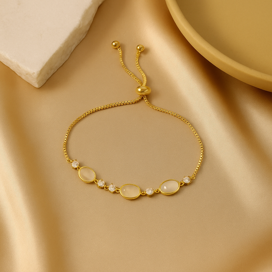 Elegant Gold-Plated Zircon Bracelet