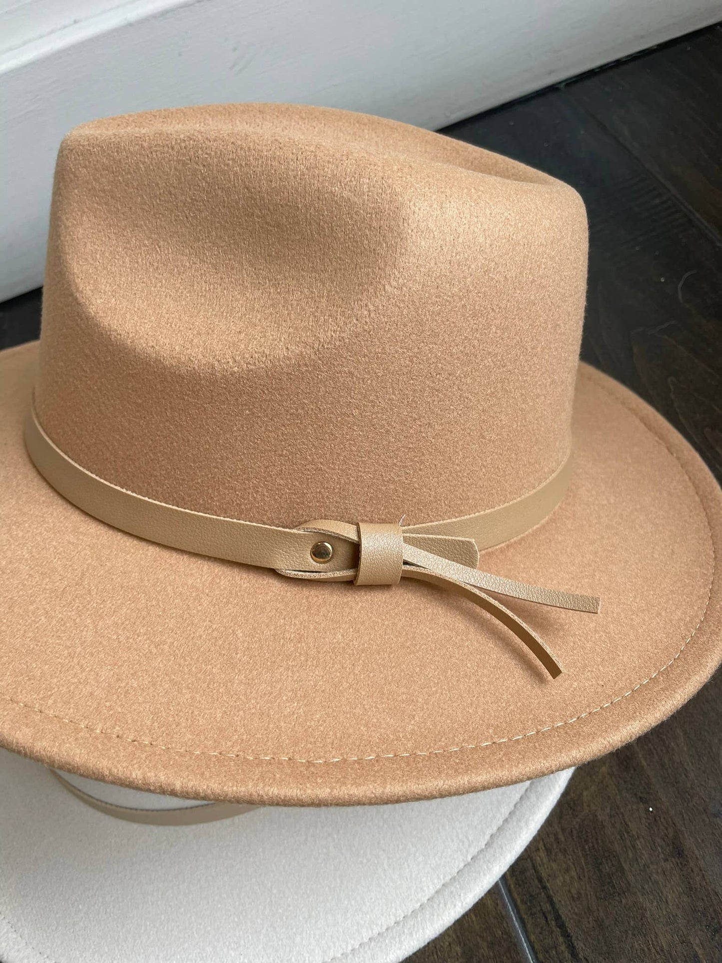 Vegan Felt Short Brim, Fedora Hat with Faux Leather Band