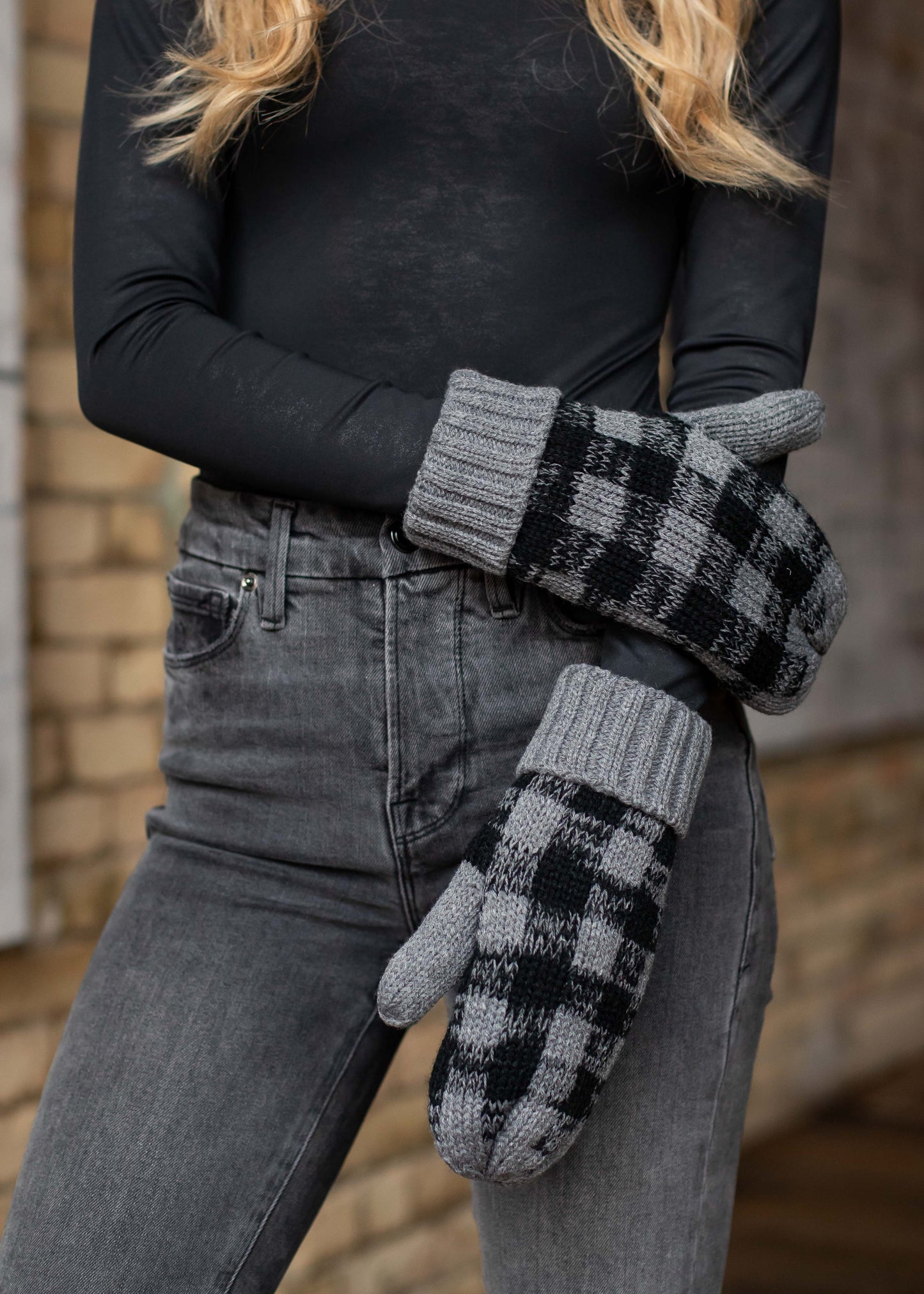 Grey Buffalo Plaid Mittens