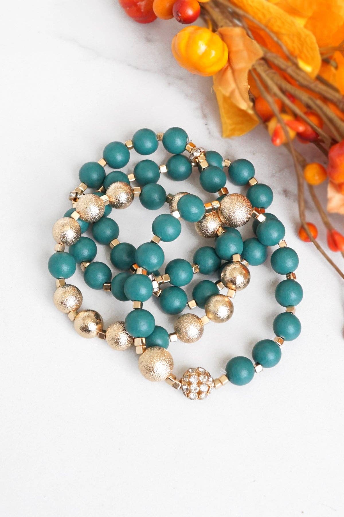 Individual x1 Beaded Wooden Turquoise Bracelet