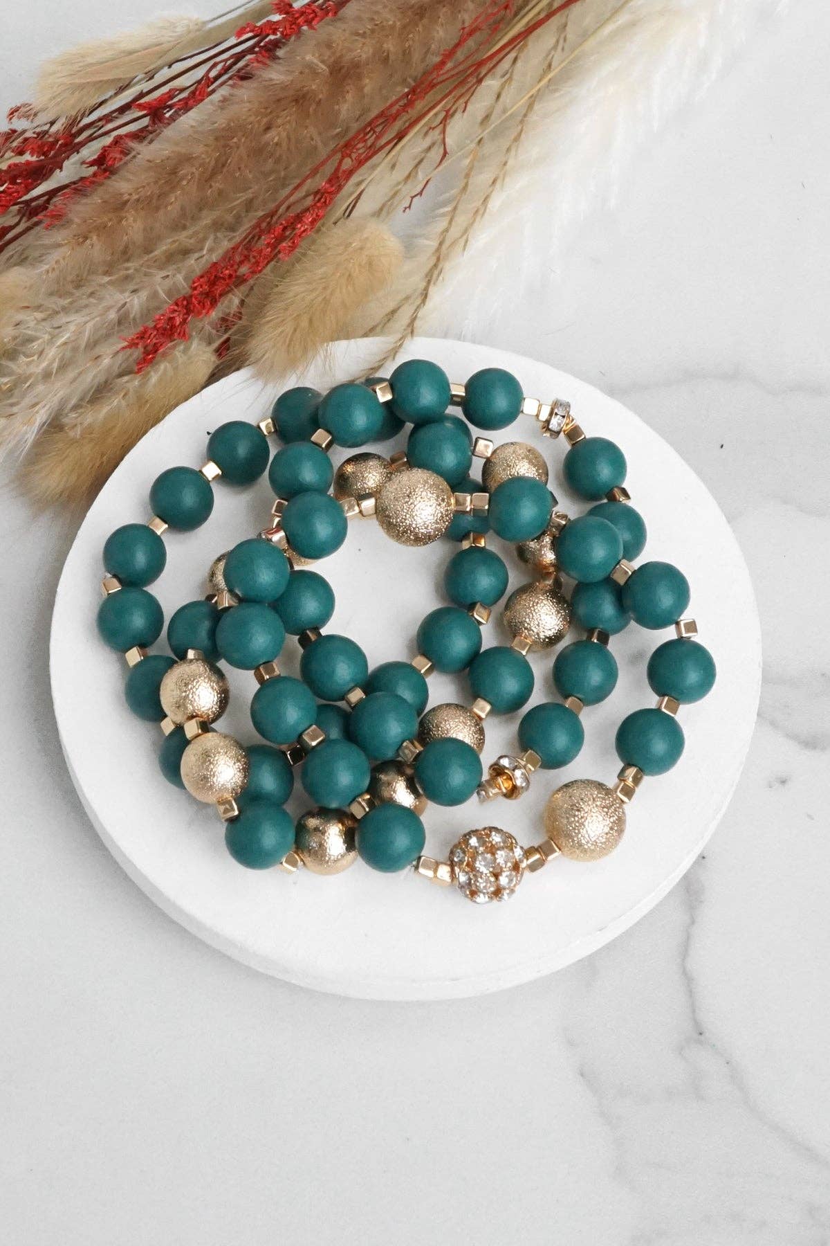 Individual x1 Beaded Wooden Turquoise Bracelet