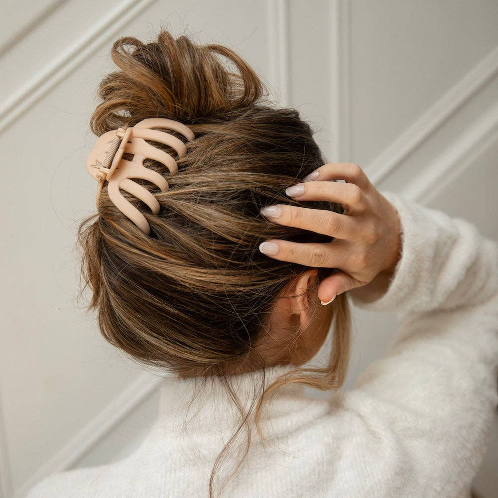 Extra Large Matte Claw Clip - Nude